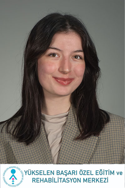 Nisanur AKYÜZ